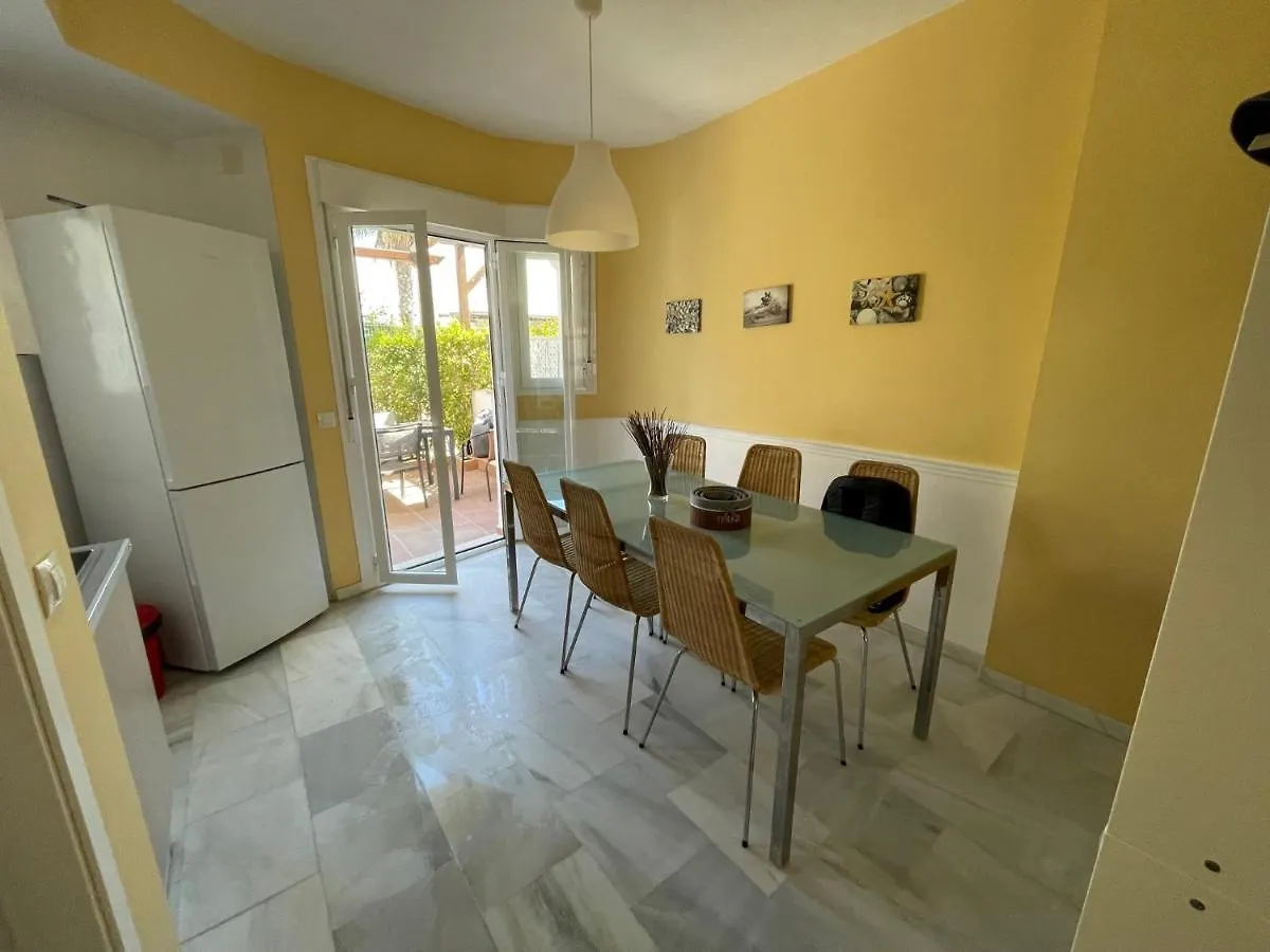 Hochwertiges Haus In Wunderschoener Golf Anlage Am Meer Rota Spain