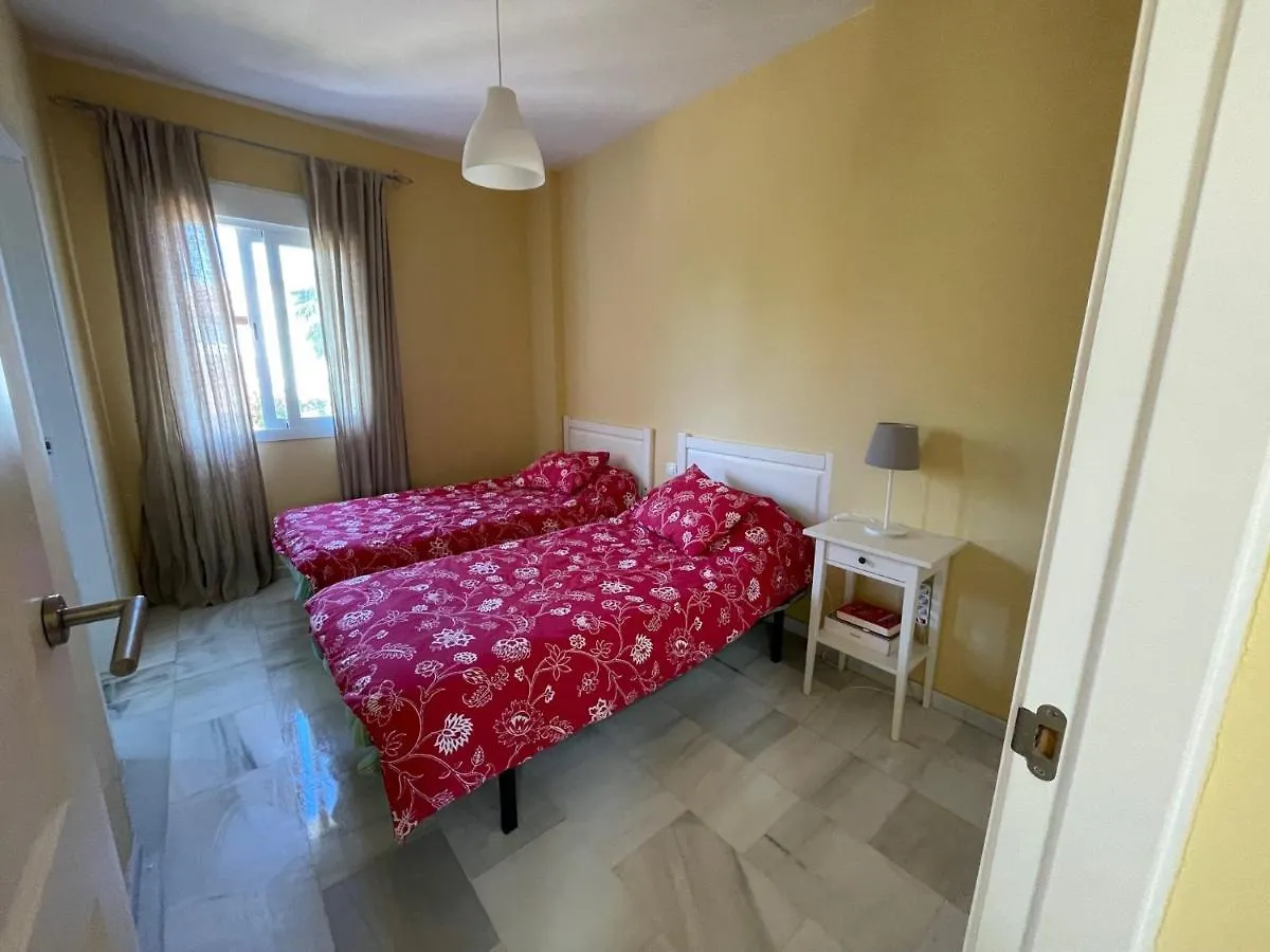 Hochwertiges Haus In Wunderschoener Golf Anlage Am Meer Rota Spain