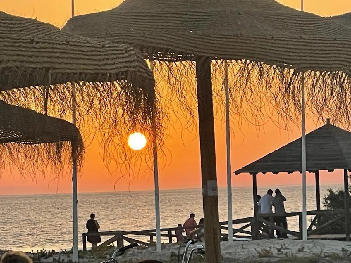 Hochwertiges Haus In Wunderschoener Golf Anlage Am Meer Rota Holiday home